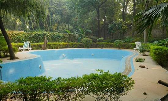 DERA MANDI FARMHOUSES, DELHI