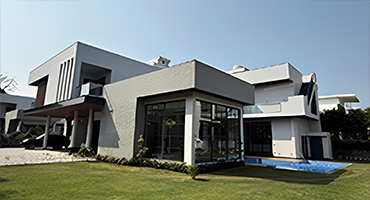 DLF Chattarpur Farms For Sale
