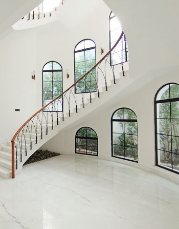 Luxury Farmhouse and Farmland for Sale in Vasant Kunj Delhi