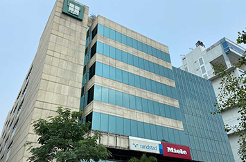 Barakhamba Road, Connaught Place