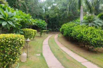 Farmhouse for rent in  ANSAL VILLA, SATBARI, SOUTH DELHI