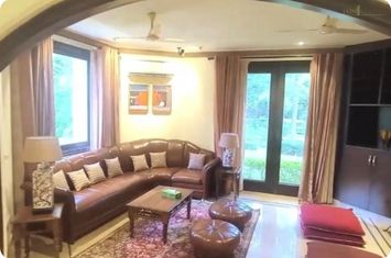 Farmhouse for rent in  ANSAL VILLA, SATBARI, SOUTH DELHI