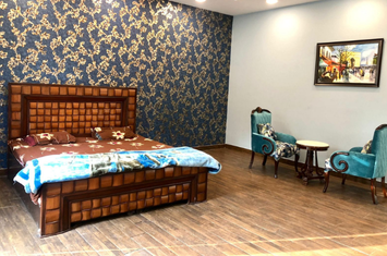 Farmhouse for RENT in ANSAL FARM, SATBARI, SOUTH DELHI