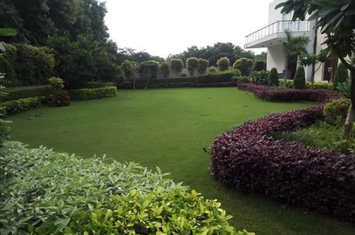 Farmhouse for RENT in ANSAL FARM, SATBARI, SOUTH DELHI