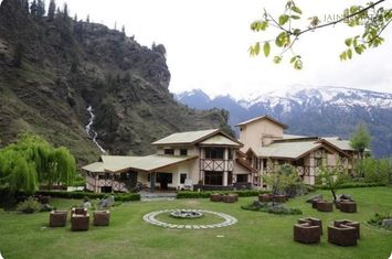 MOST PICTURESQUE BIGGEST RESORT OF MANALI FOR SALE