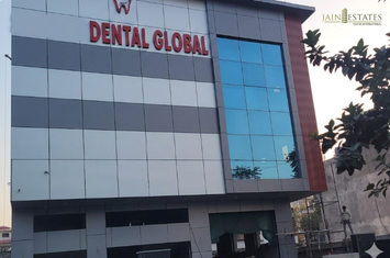 Commercial Building, Sector - 17, Faridabad