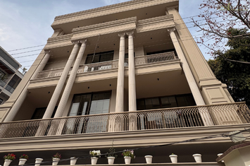 BUILDER FLOORS FOR SALE, SAFDARJUNG DEVELOPMENT AREA 